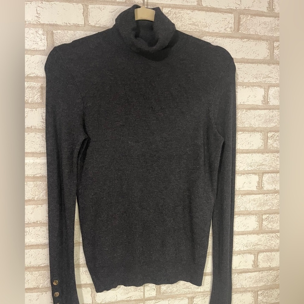 ZARA Gray Viscose Sweater Sz S